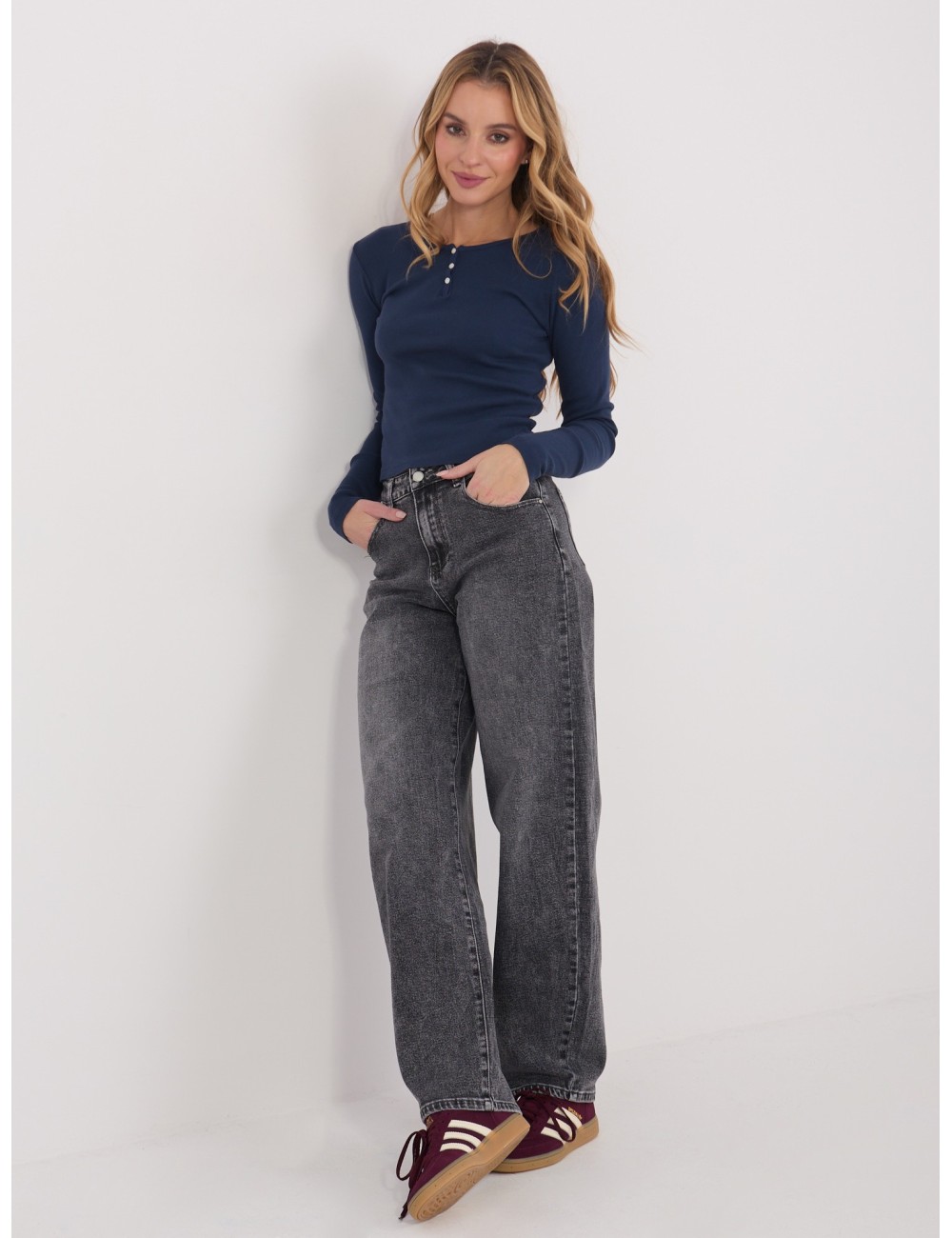 Bluzka-WT-BZ-A1133.00-czarny