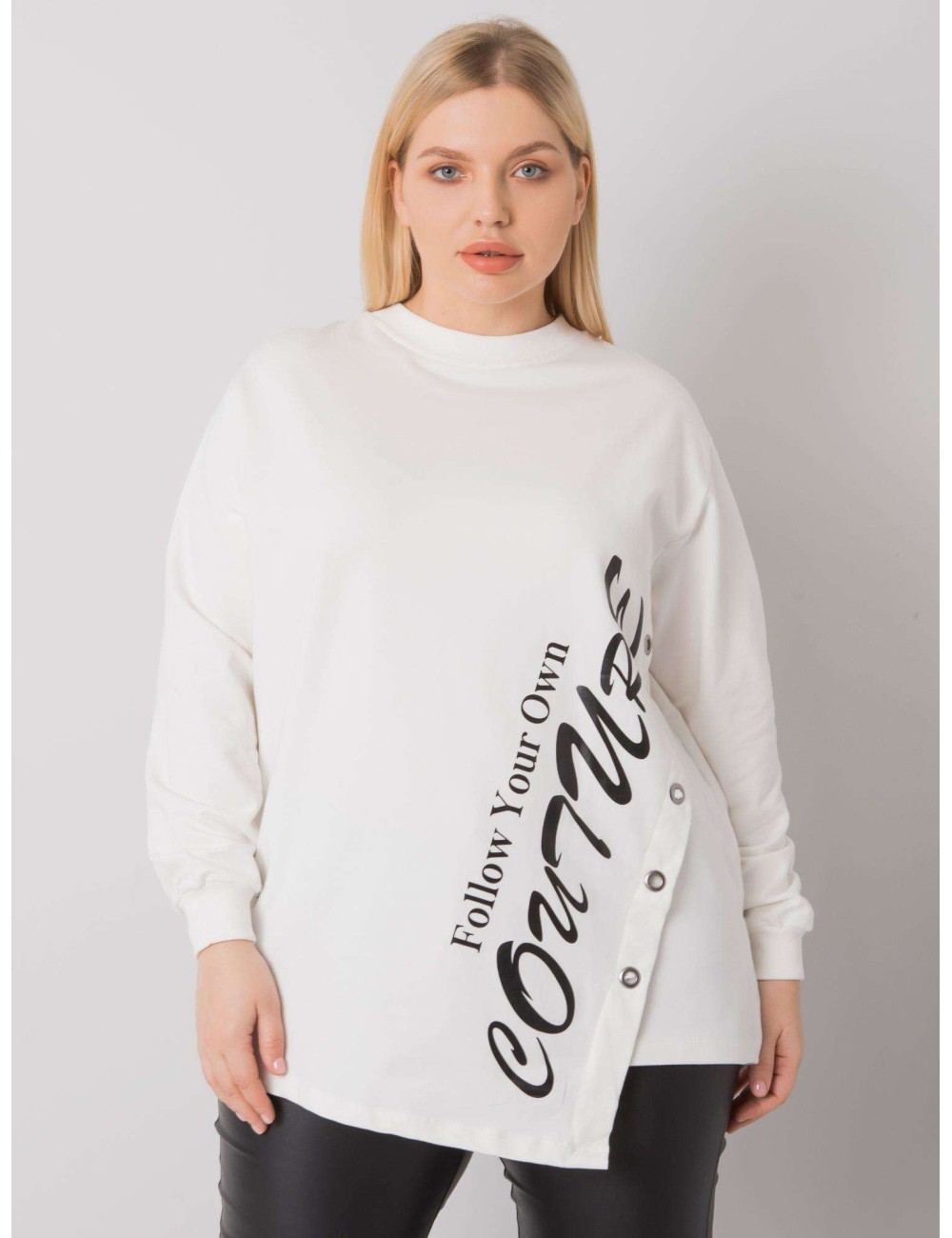 Melanżowa bluzka plus size z napisem