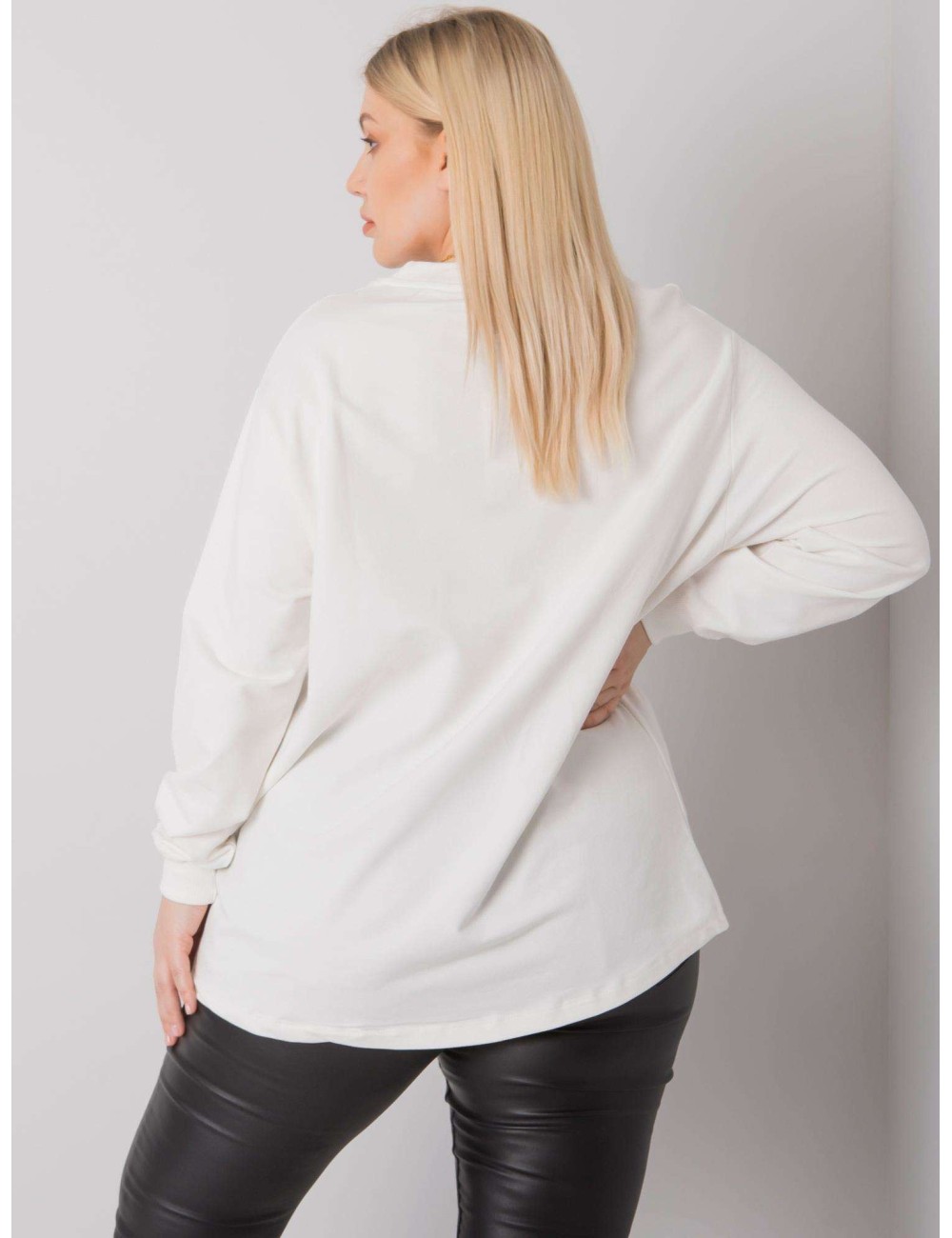Melanżowa bluzka plus size z napisem