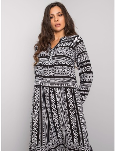 Czarna sukienka maxi w geometryczne wzory