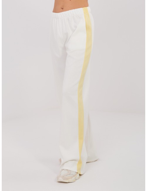 Spodnie dresowe-IT-DR-22220.88-jasny zielony