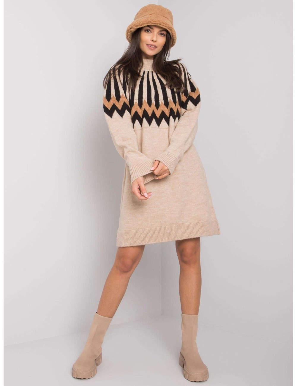 Sukienka z dzianiny we wzory RUE PARIS