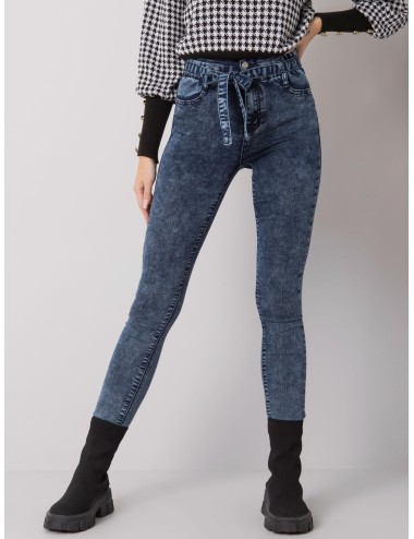 Szare jeansy slim fit z paskiem