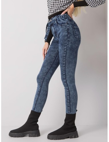 Szare jeansy slim fit z paskiem