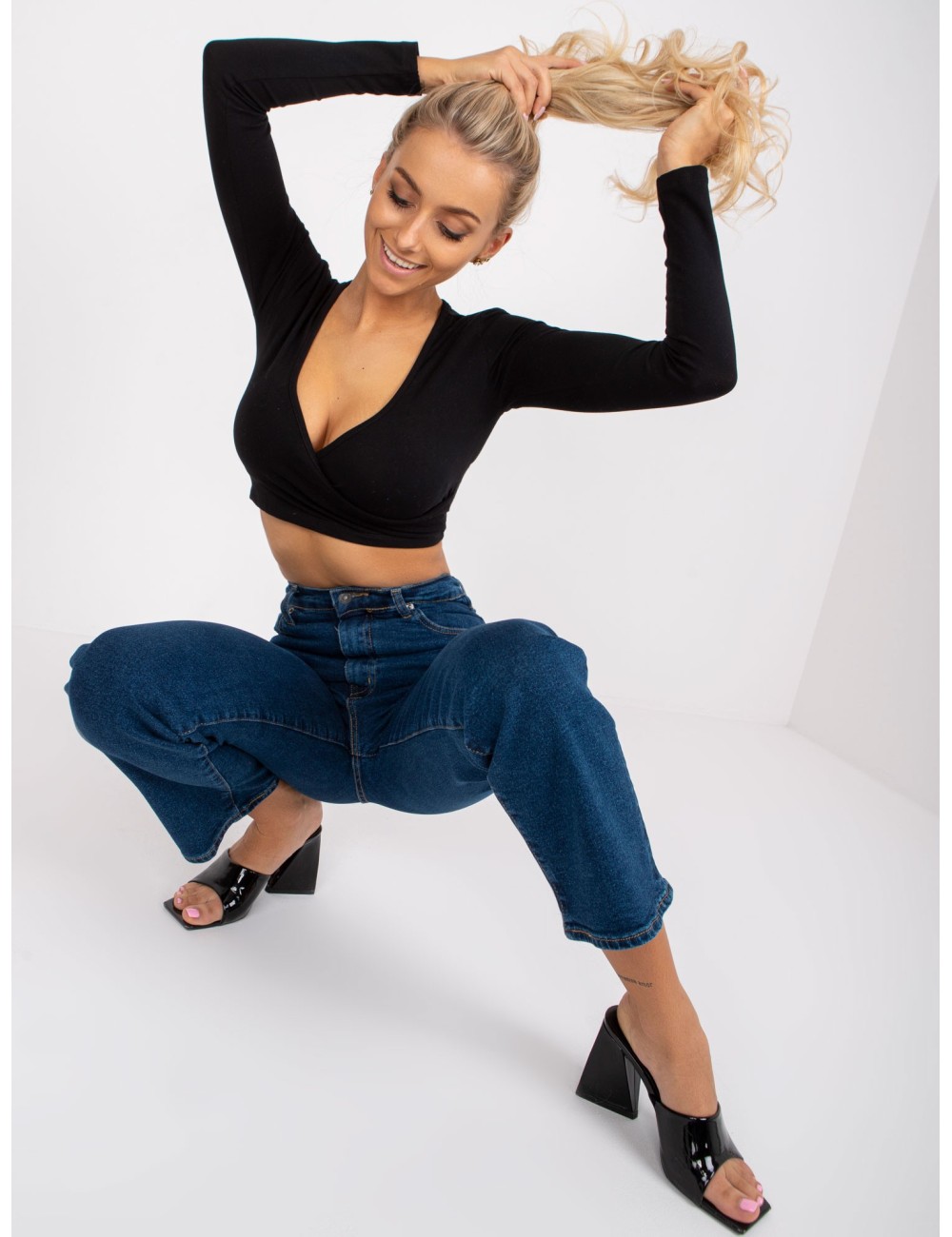 Spodnie jeans-RO-SP-2402.10