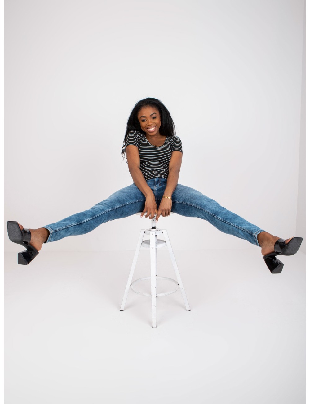 Spodnie jeans-D85035C62220M263