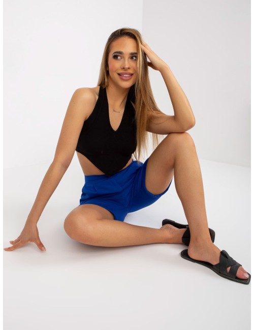 Prążkowany crop top basic na szyję RUE PARIS