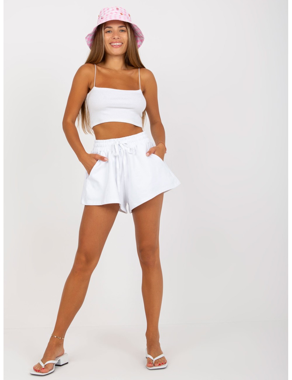 Dresowe krótkie szorty basic z wiązaniem RUE PARIS