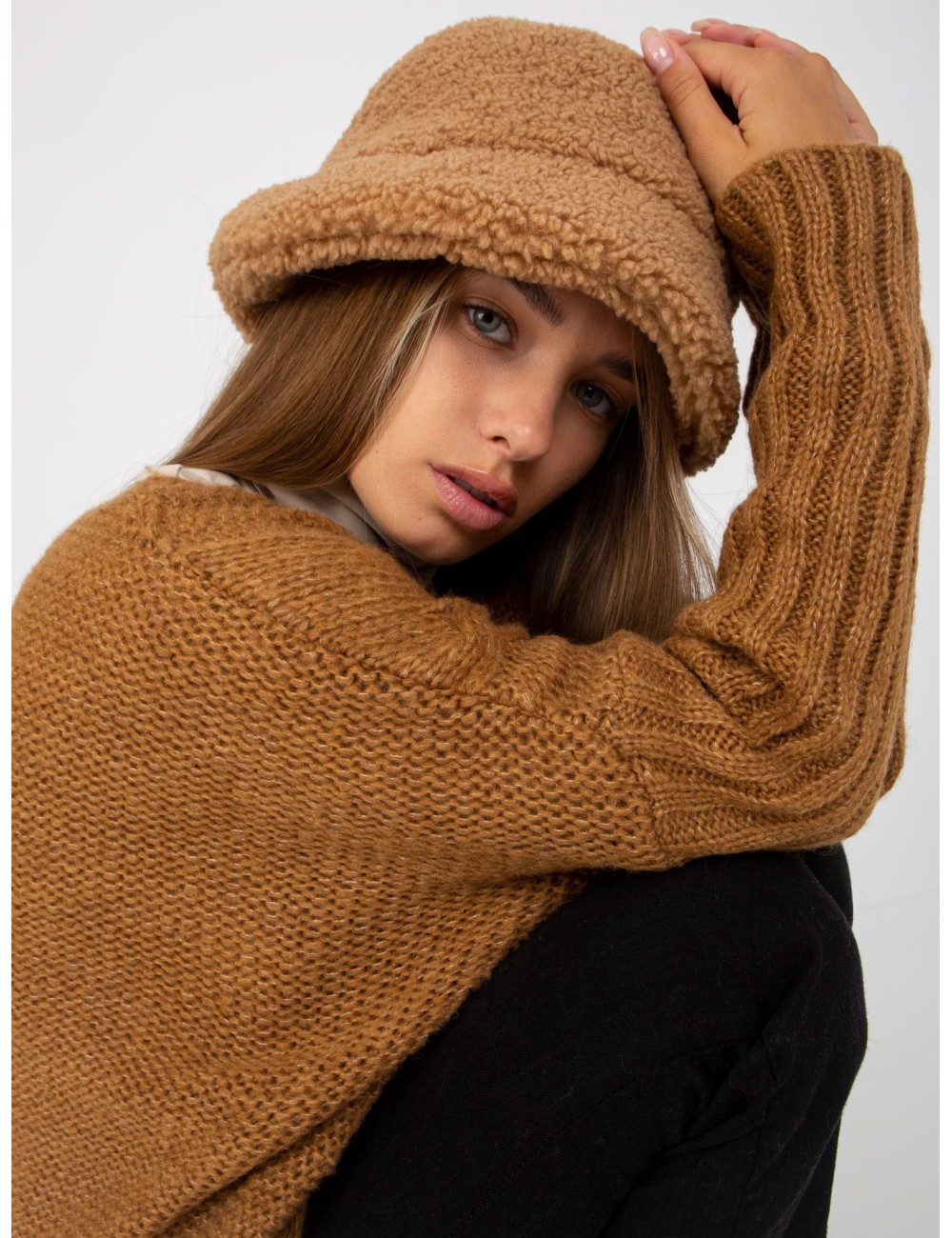 Sweter oversize z warkoczami OCH BELLA