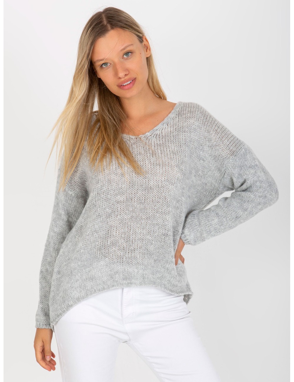 Sweter oversize z dekoltem w serek OCH BELLA