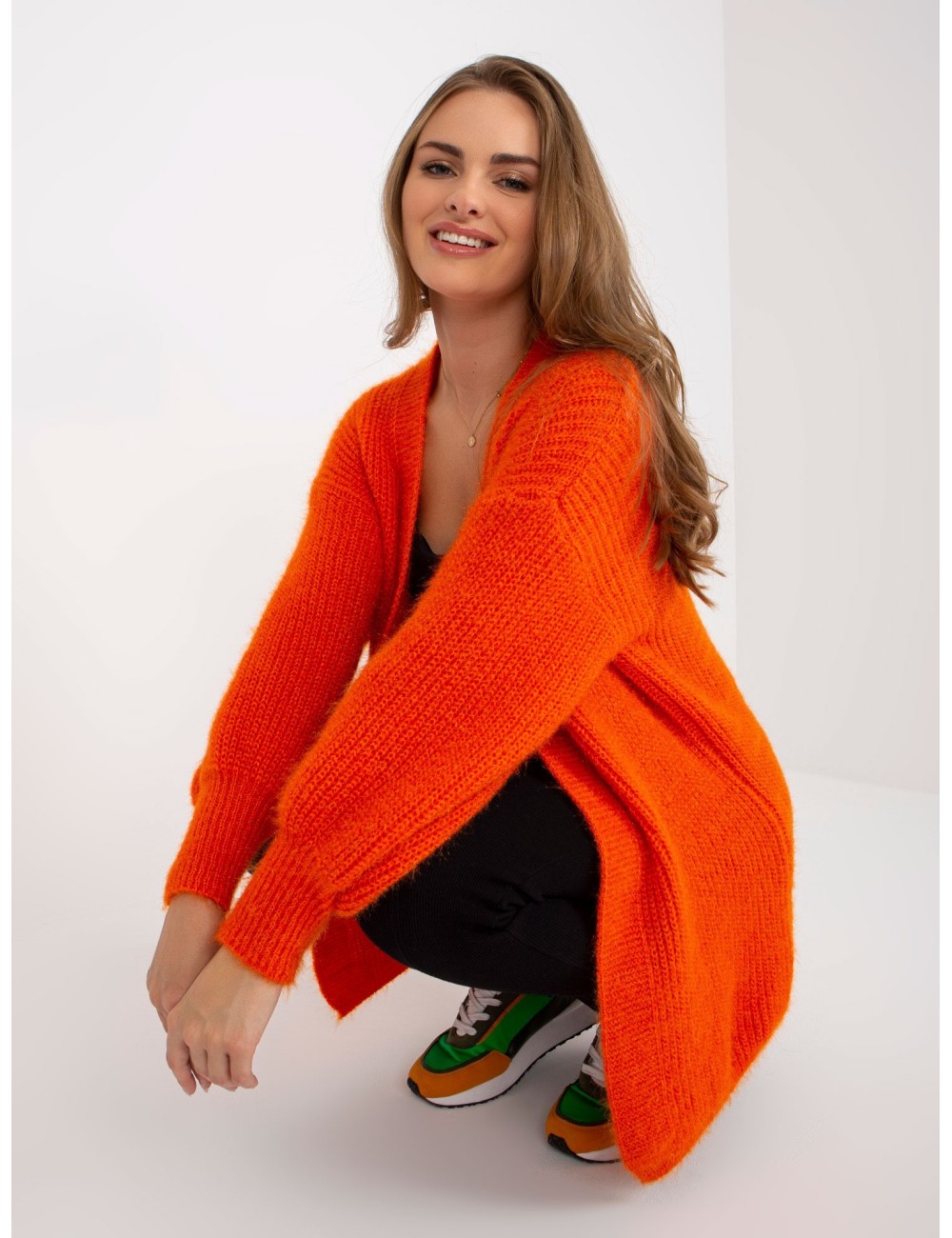 Fluffy kardigan o kroju oversize OCH BELLA