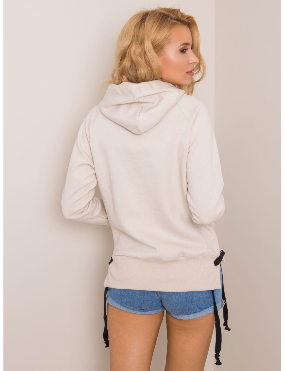 Bluza kangurka z kapturem beżowa