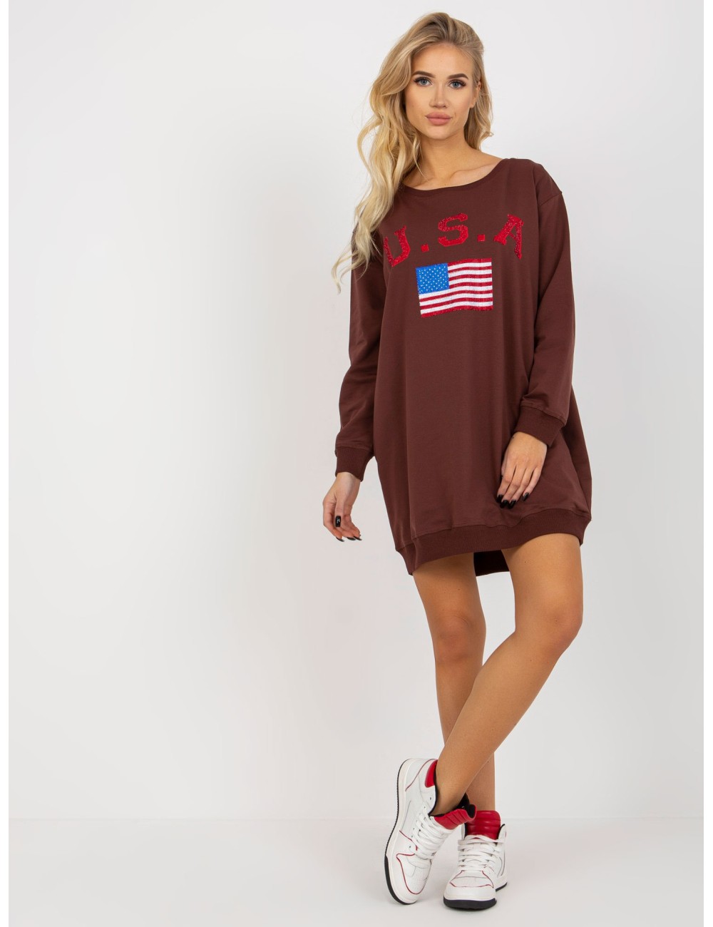 Luźna bluza z nadrukiem i aplikacją z dżetów