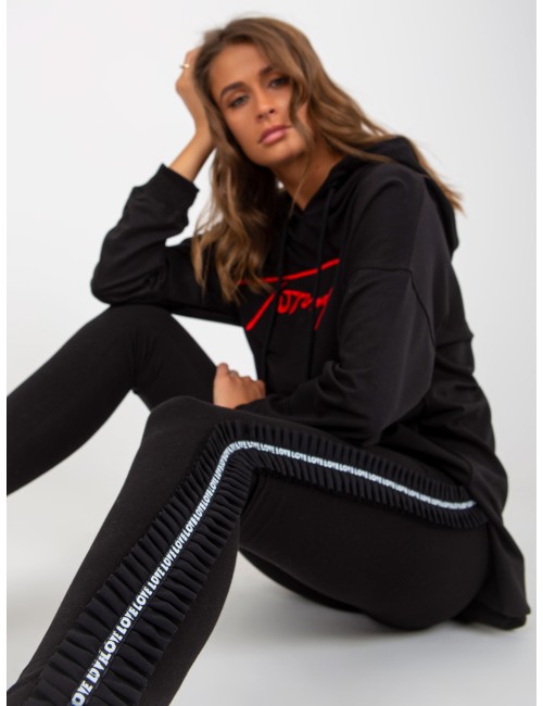 Legginsy na co dzień z napisami po bokach