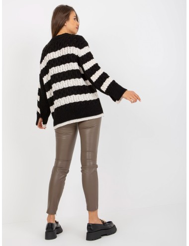 Dzianinowy sweter oversize w paski