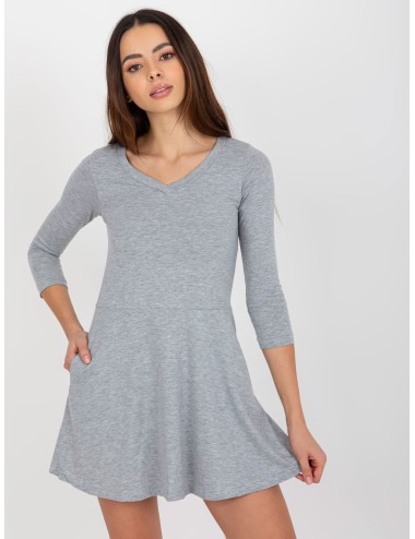 Rozkloszowana mini sukienka basic z bawełny