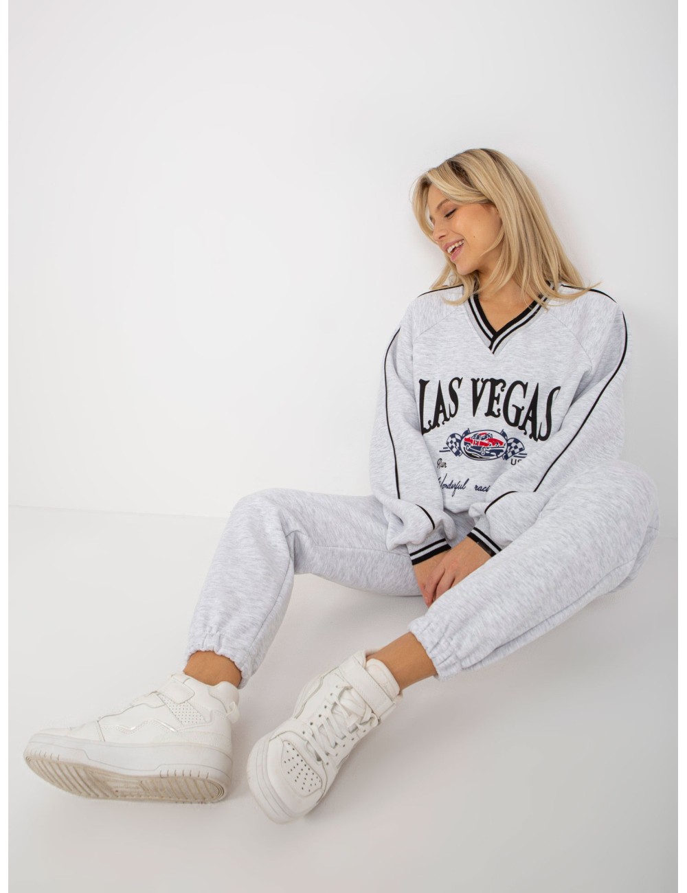 Komplet dresowy o kroju oversize
