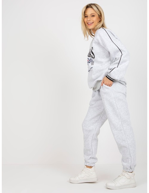 Komplet dresowy o kroju oversize