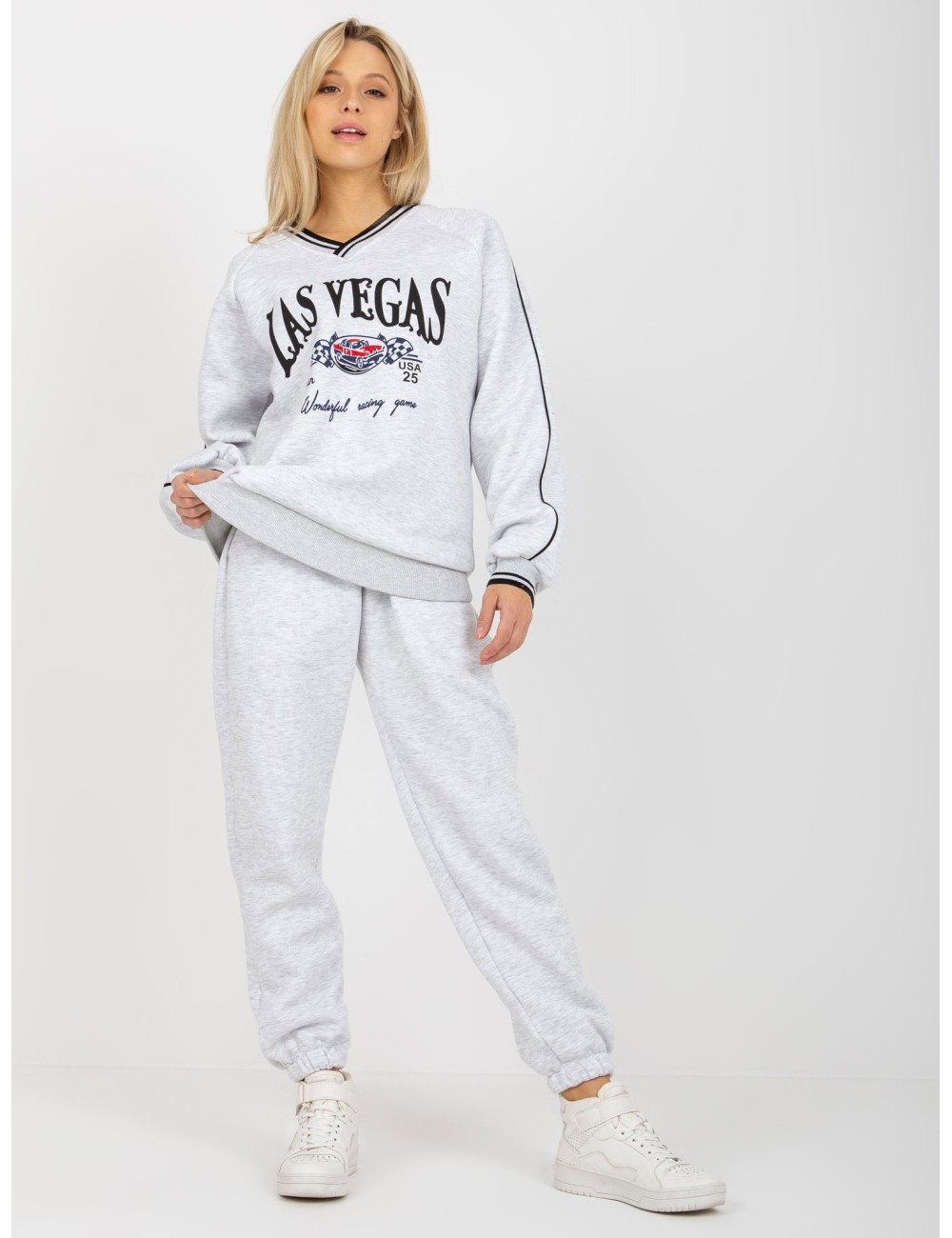 Komplet dresowy o kroju oversize