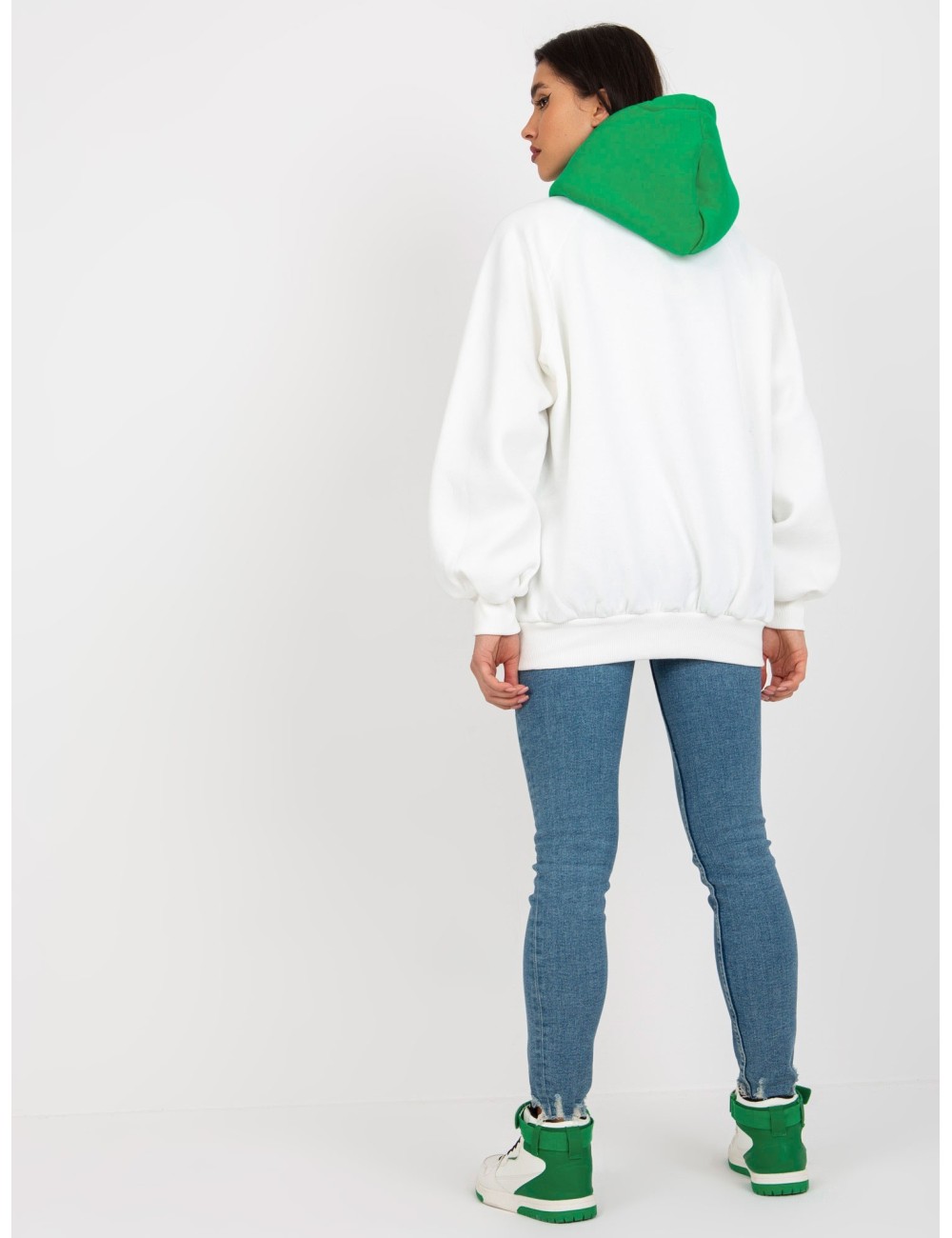 Ecru-zielona dresowa bluza basic o kroju oversize