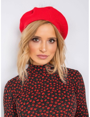 Beret z pomponem