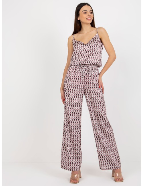 Trzyczęściowy komplet elegancki z topem