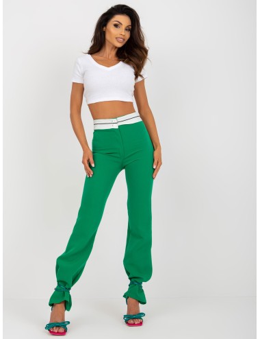 Materiałowe spodnie z wywijaną talią