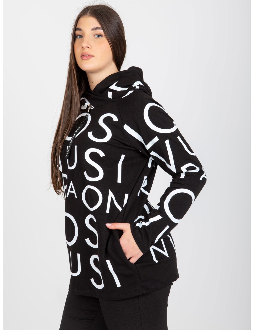 Damska bluza plus size z kapturem i literami