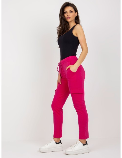 Damskie spodnie dresowe cargo high waist
