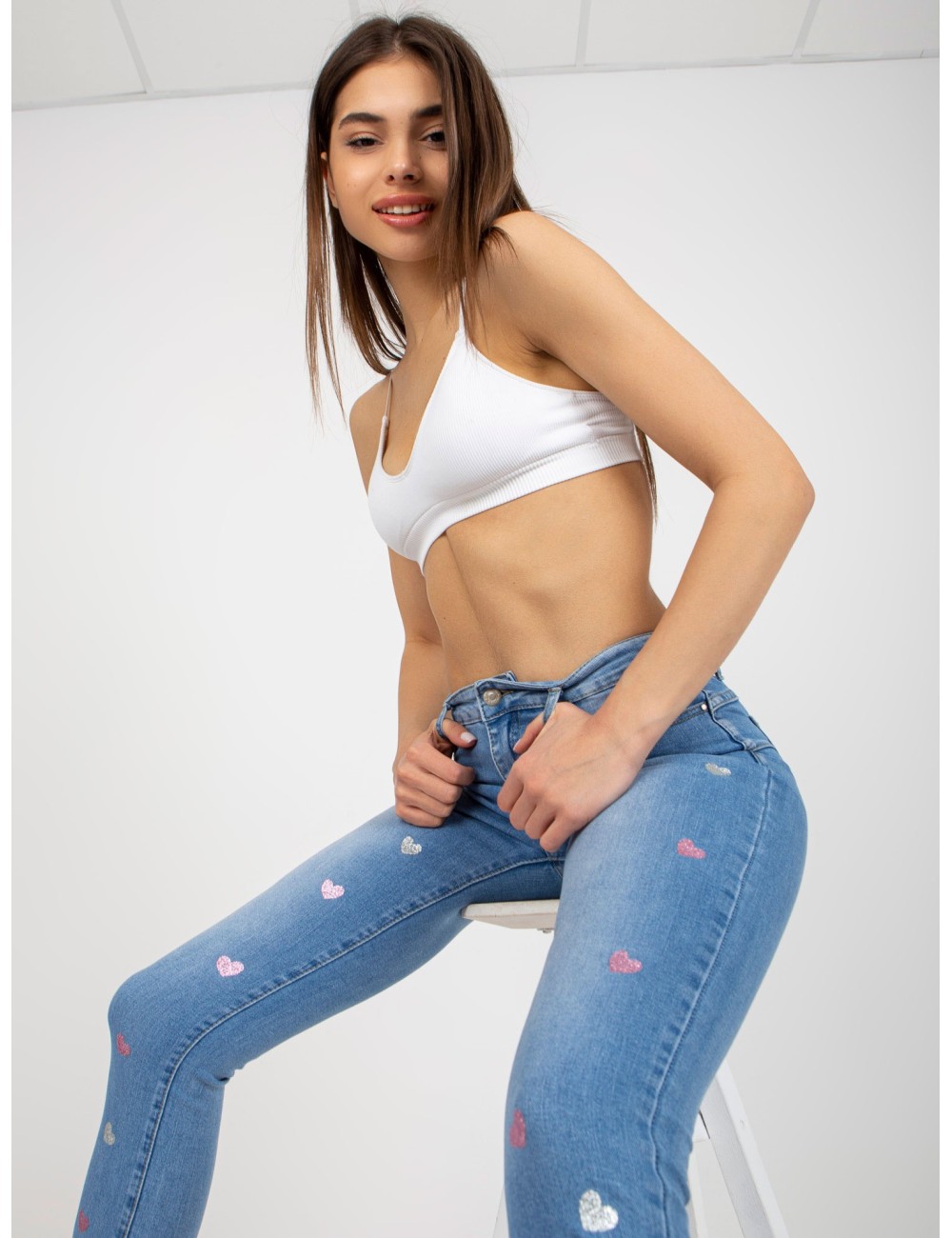 Jeansowe rurki z printem
