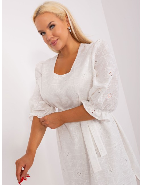 Sukienka plus size midi