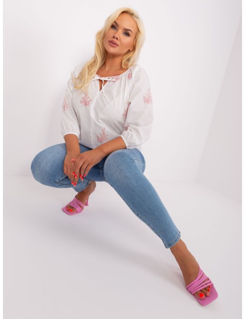 Biało-bródnoróżowa bluzka plus size we wzory