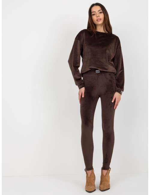 Komplet welurowy z legginsami
