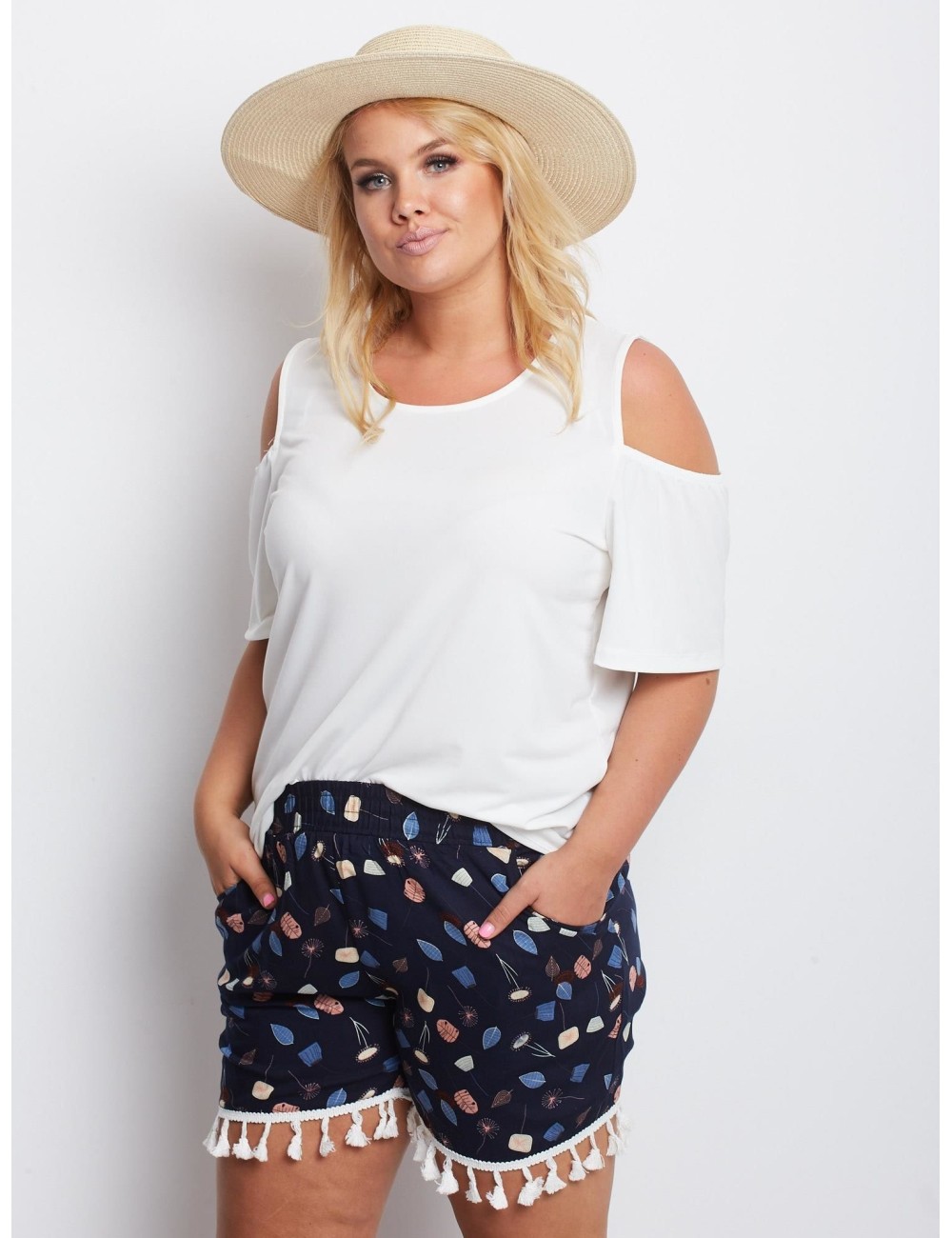 Szorty plus size we wzory