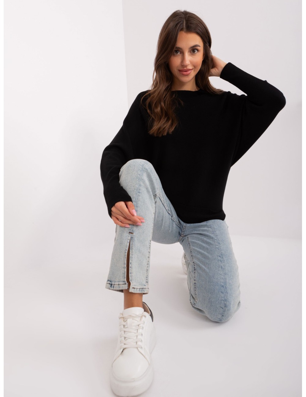 Damski sweter oversize z wiskozą