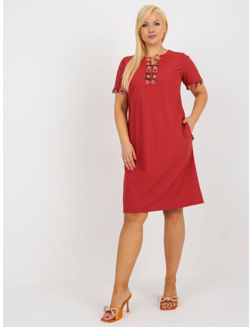 Bawełniana sukienka plus size z koronką