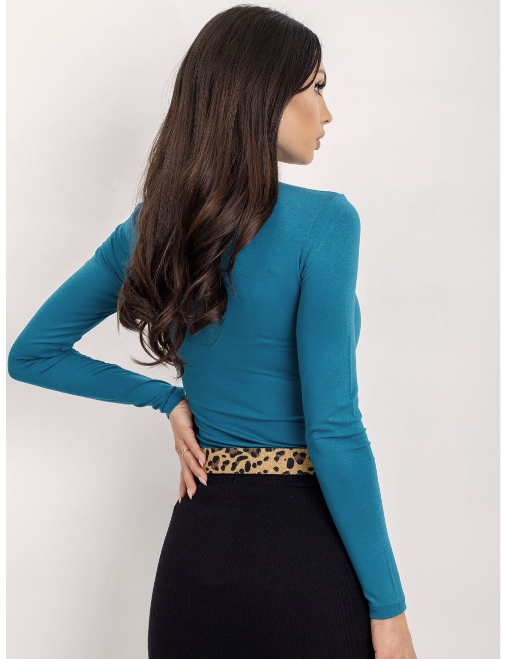 Bluzka basic z golfem Cassie RUE PARIS