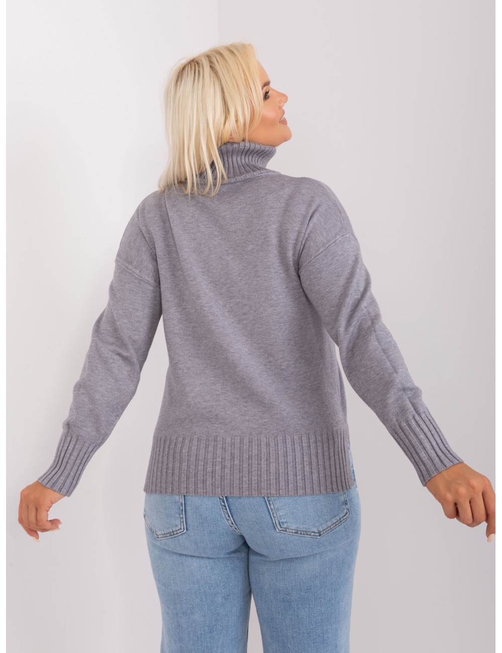Damski sweter plus size z wiskozą