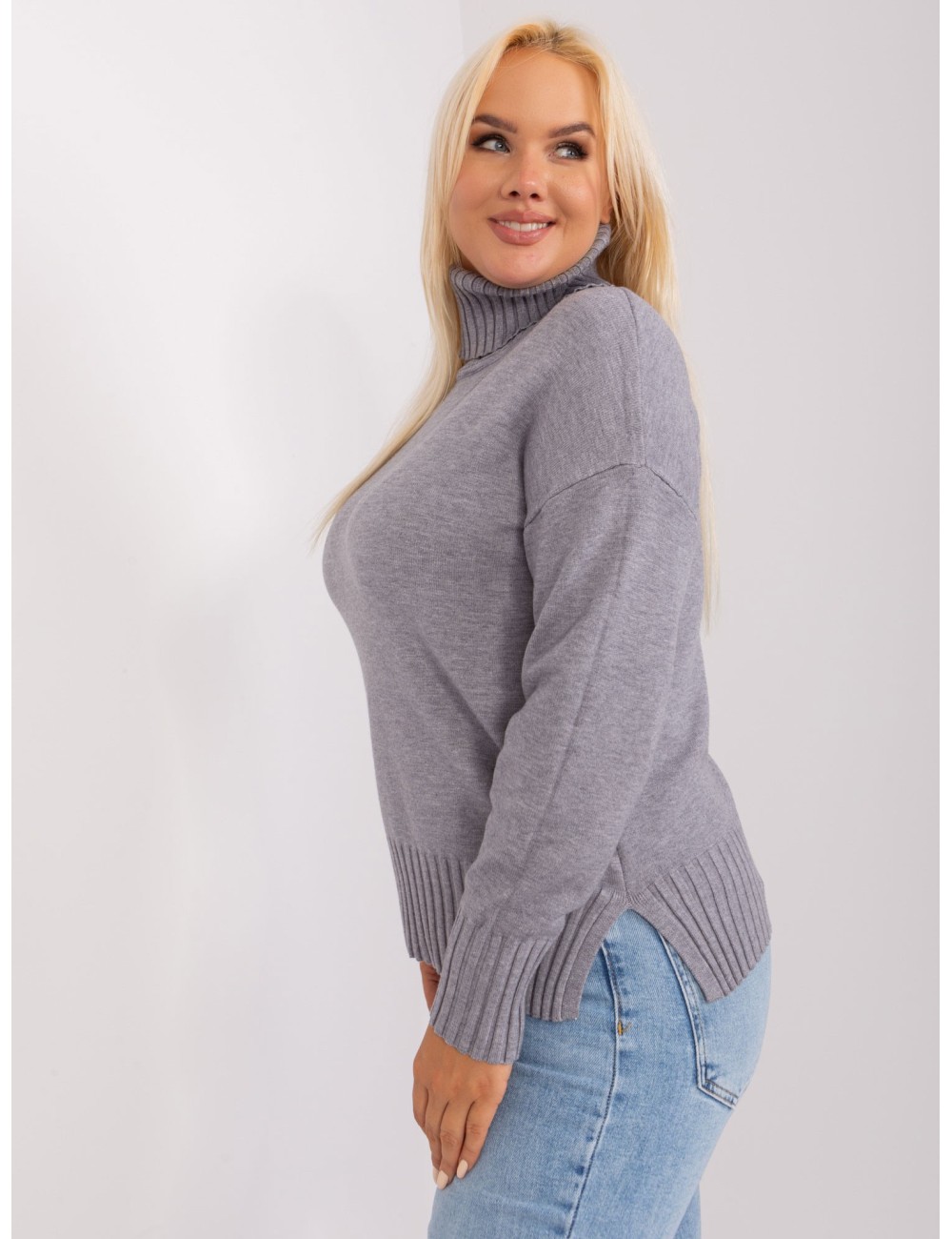 Damski sweter plus size z wiskozą