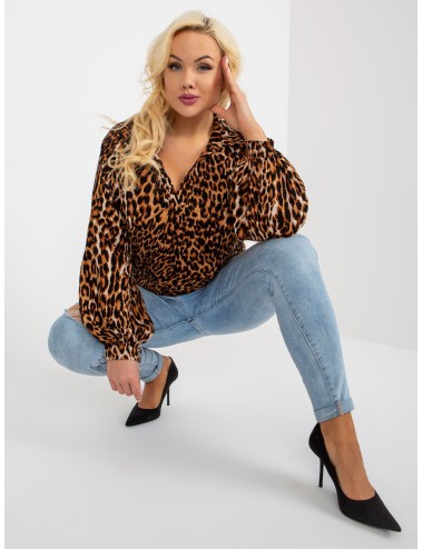 Koszulowa bluzka plus size w panterkę