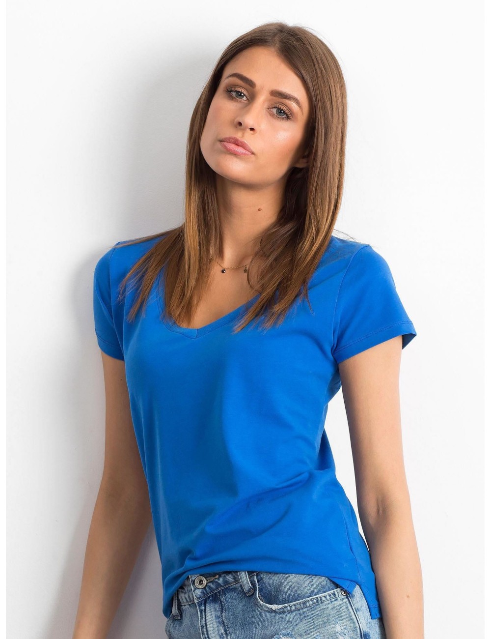 T-shirt w serek