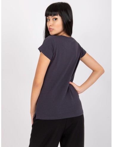 T-shirt w serek