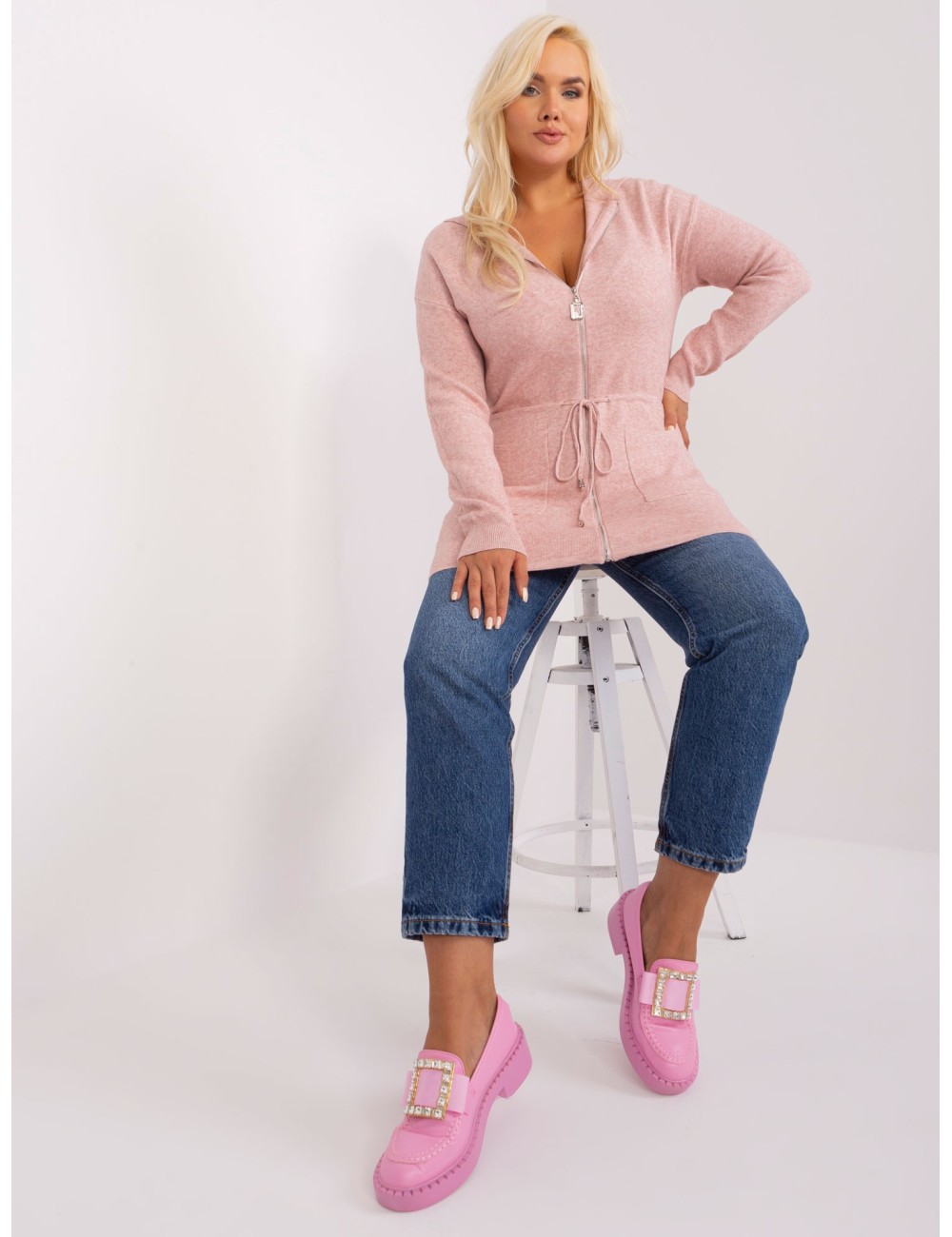 Długi sweter plus size z suwakiem