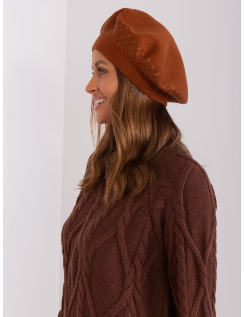 Dzianinowy beret