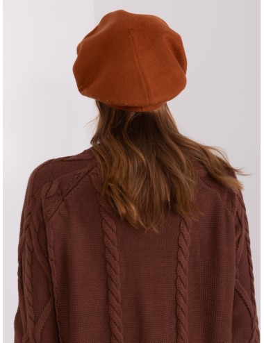 Dzianinowy beret