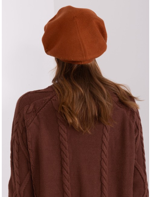 Dzianinowy beret