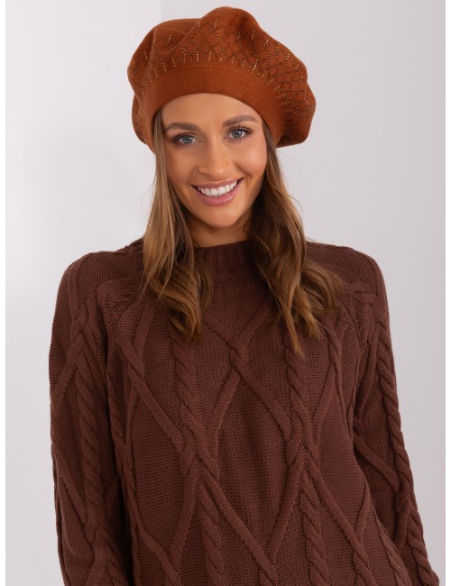 Dzianinowy beret