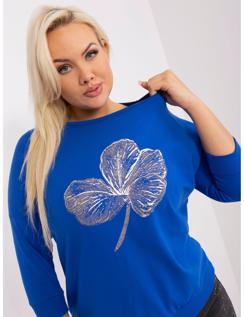 Damska bluzka plus size z rękawem 3/4