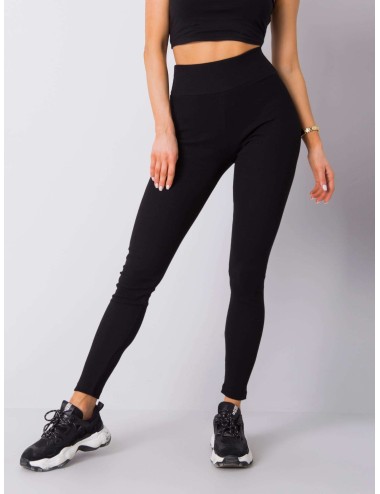 Brudnoróżowe legginsy basic w prążek