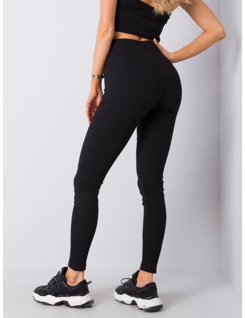Brudnoróżowe legginsy basic w prążek